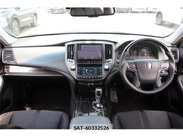 Toyota CROWN SEDAN 2015-02 6670982-25