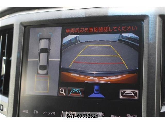 Toyota CROWN SEDAN 2015-02 6670982-2