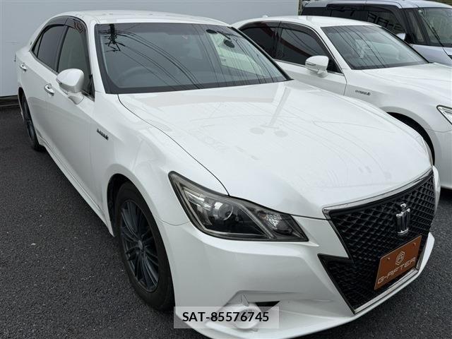 Toyota CROWN SEDAN 2014-11 6675498-0