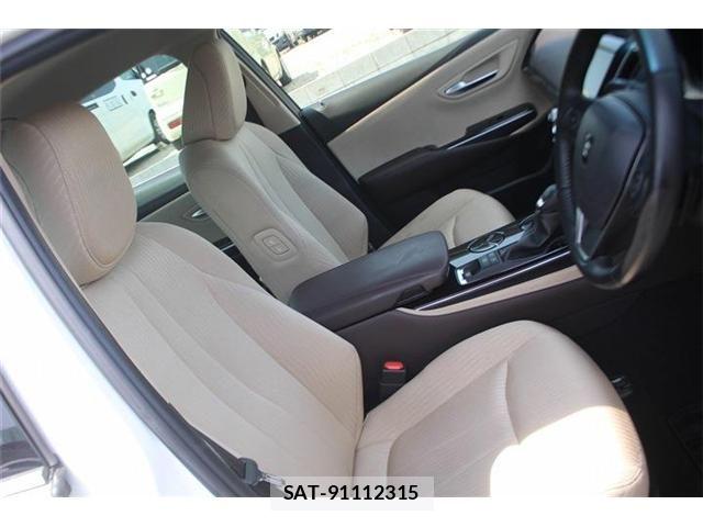Toyota CROWN SEDAN 2019-04 6675491-22