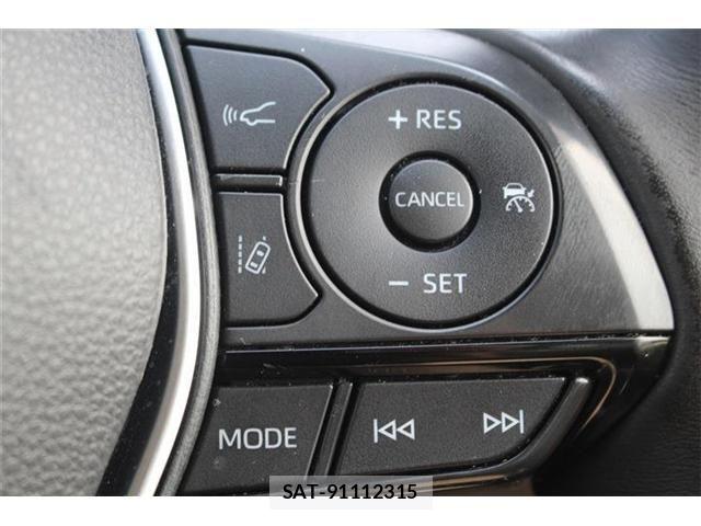 Toyota CROWN SEDAN 2019-04 6675491-3