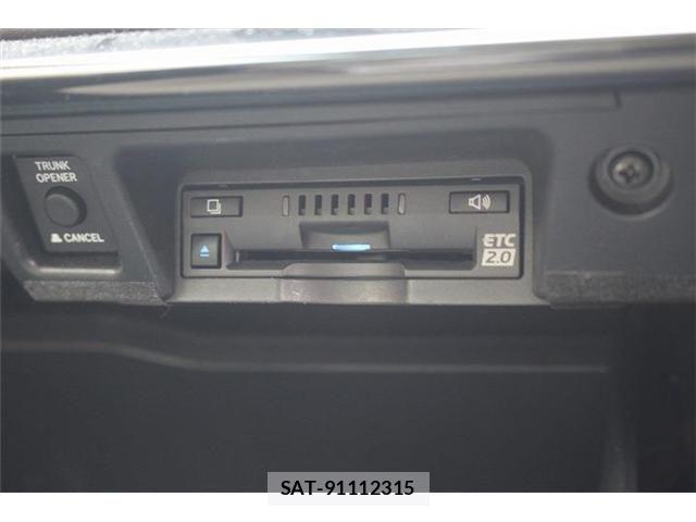Toyota CROWN SEDAN 2019-04 6675491-5