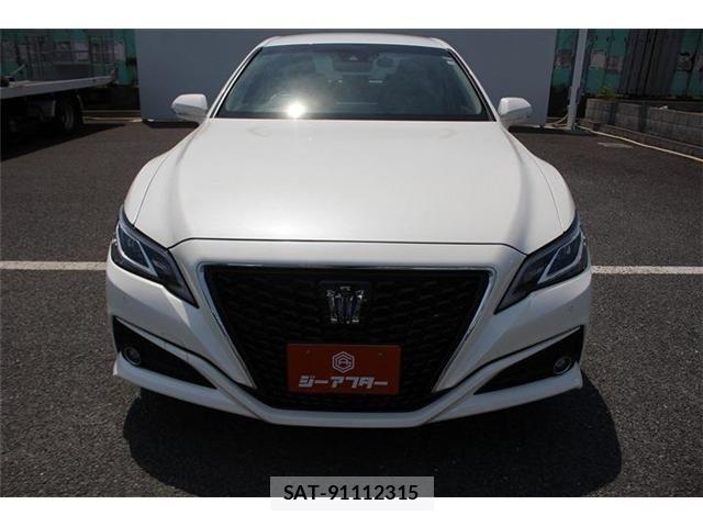 Toyota CROWN SEDAN 2019-04 6675491-7
