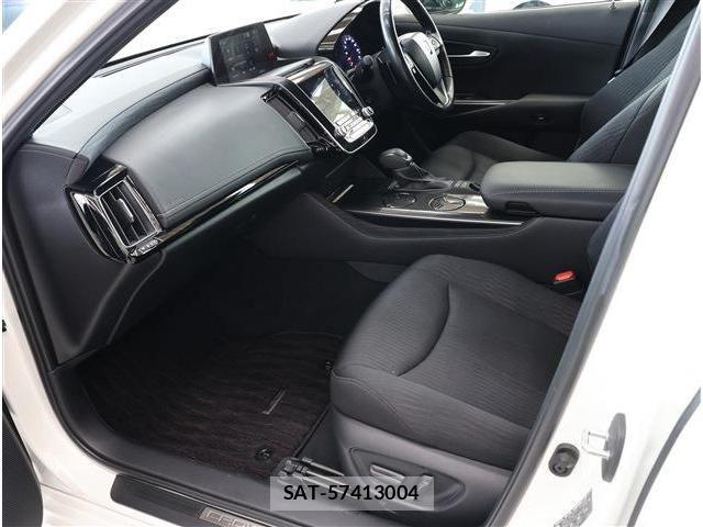 Toyota CROWN SEDAN 2019-01 6675484-14