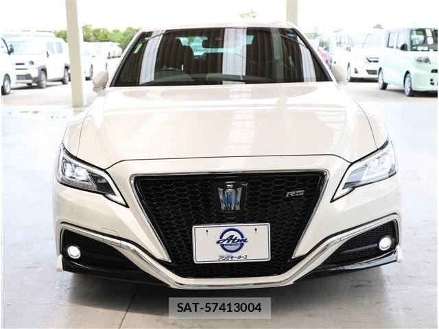 Toyota CROWN SEDAN 2019-01 6675484-19