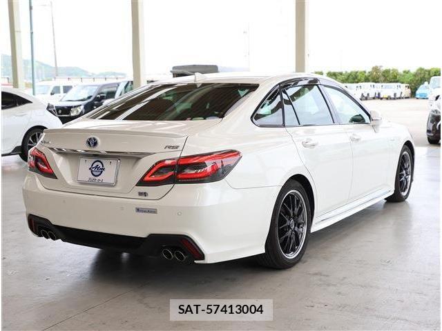 Toyota CROWN SEDAN 2019-01 6675484-6