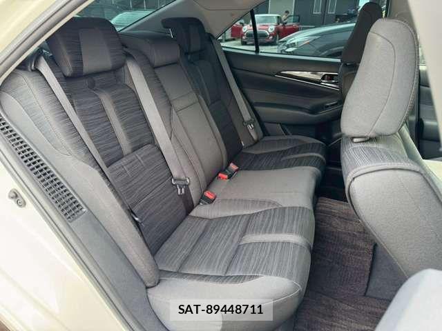 Toyota CROWN SEDAN 2014-03 6675501-11