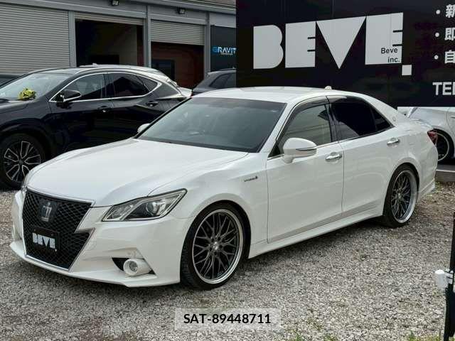 Toyota CROWN SEDAN 2014-03 6675501-19