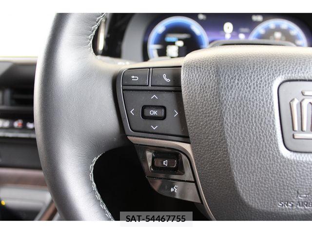 Toyota CROWN SEDAN 2024-10 6675476-25