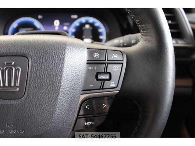 Toyota CROWN SEDAN 2024-10 6675476-26