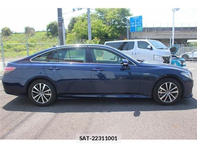 Toyota CROWN SEDAN 2019-04 6675490-7