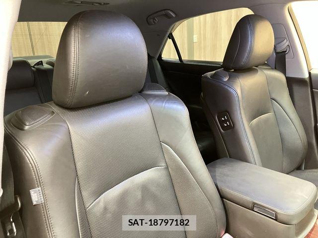 Toyota CROWN SEDAN 2012-11 6675503-19