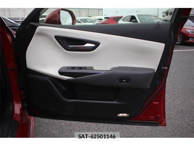 Toyota CROWN SEDAN 2019-07 6675486-16