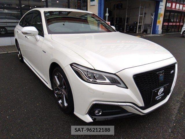 Toyota CROWN SEDAN 2019-08 6675487-3