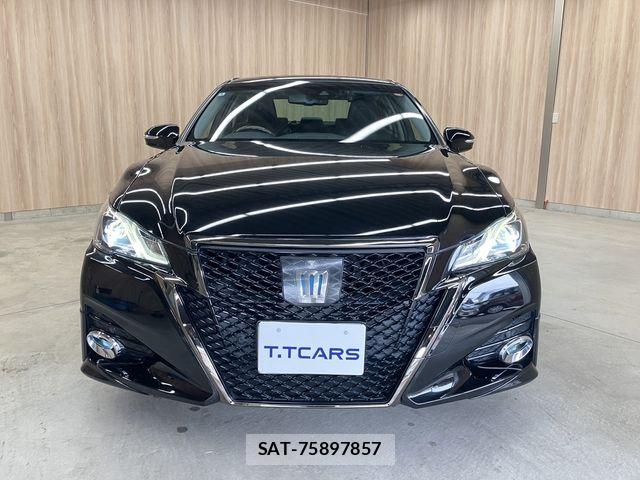 Toyota CROWN SEDAN 2018-03 6675489-22