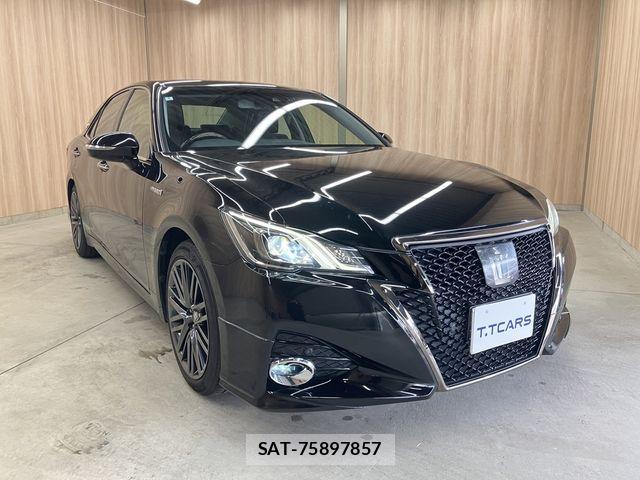 Toyota CROWN SEDAN 2018-03 6675489-23