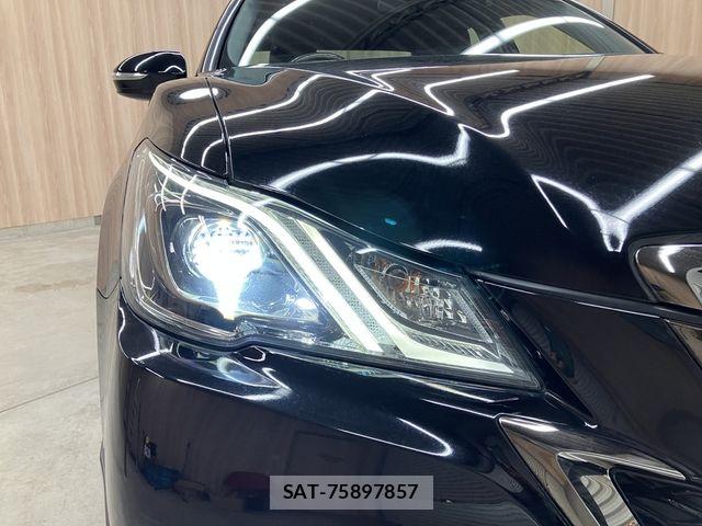 Toyota CROWN SEDAN 2018-03 6675489-26