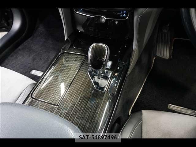 Toyota CROWN SEDAN 2016-09 6675488-11