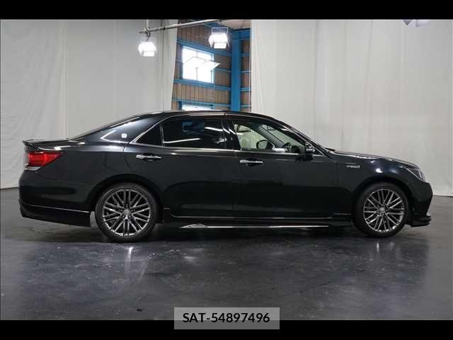Toyota CROWN SEDAN 2016-09 6675488-15