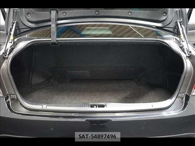 Toyota CROWN SEDAN 2016-09 6675488-18