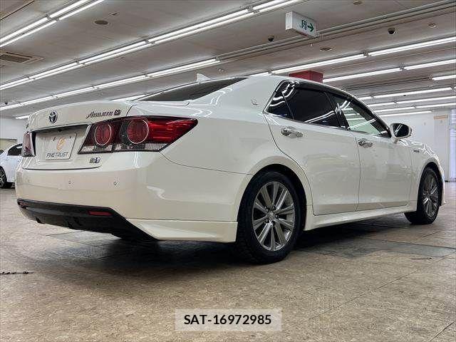 Toyota CROWN SEDAN 2016-12 6675493-17