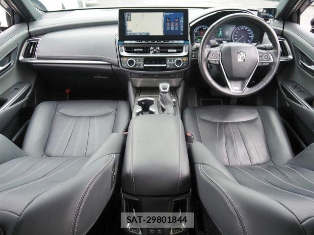Toyota CROWN SEDAN 2021-12 6675478-8