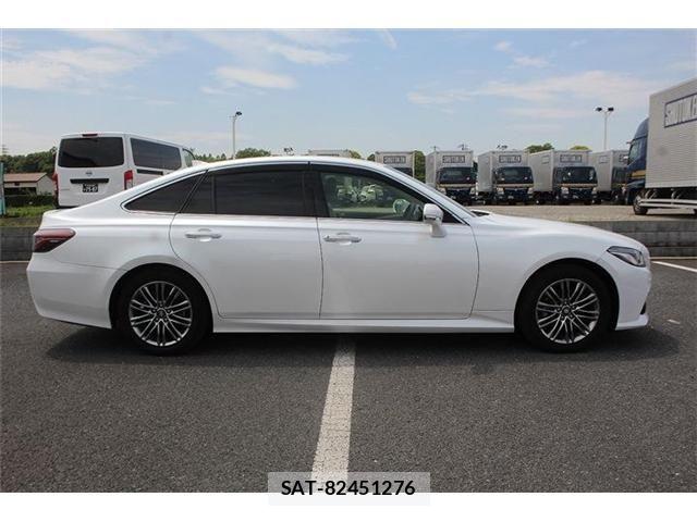 Toyota CROWN SEDAN 2020-12 6675485-11