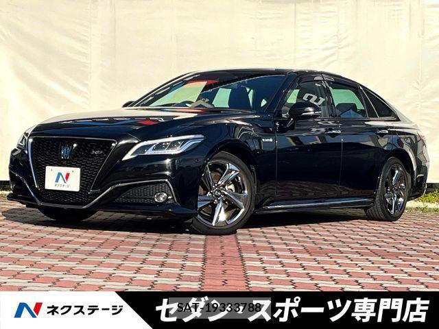 Toyota CROWN SEDAN 2019-08 6675482-0