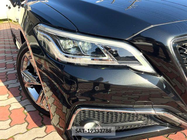 Toyota CROWN SEDAN 2019-08 6675482-11