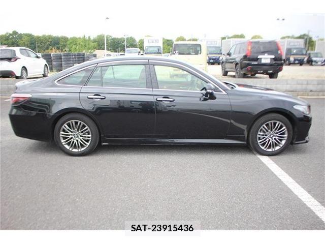 Toyota CROWN SEDAN 2021-01 6690964-14