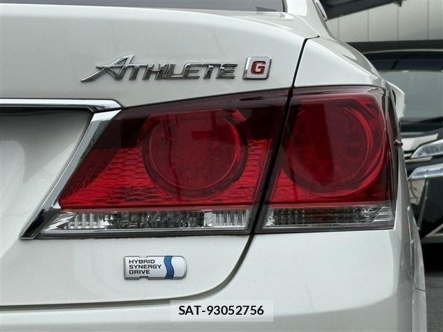 Toyota CROWN SEDAN 2013-02 6690970-12