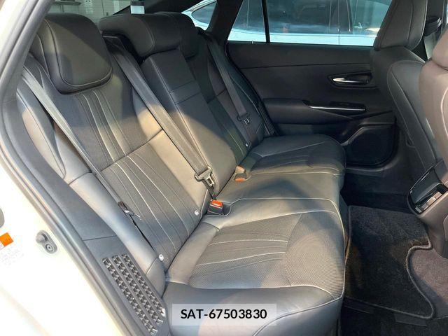 Toyota CROWN SEDAN 2019-09 6715933-8