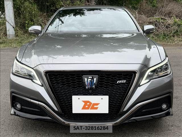 Toyota CROWN SEDAN 2021-11 6715929-20