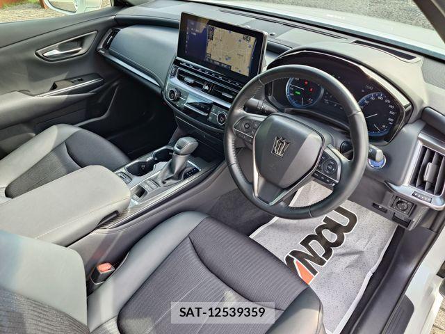 Toyota CROWN SEDAN 2021-01 6715921-10