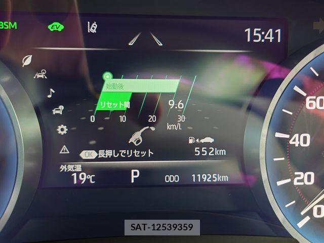 Toyota CROWN SEDAN 2021-01 6715921-13