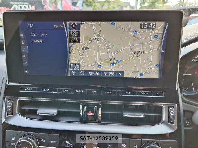 Toyota CROWN SEDAN 2021-01 6715921-14