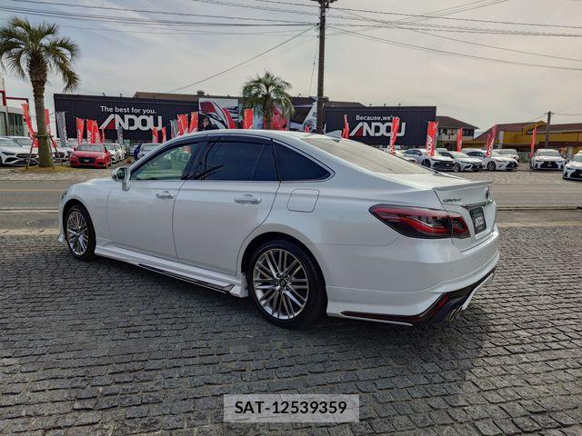 Toyota CROWN SEDAN 2021-01 6715921-3