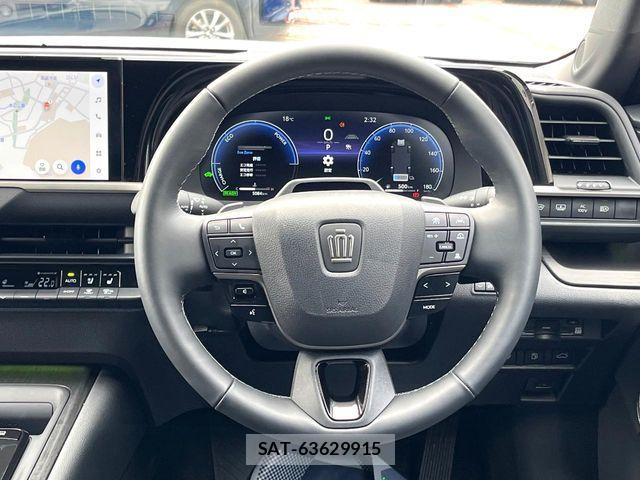 Toyota CROWN SEDAN 2025-12 6715919-11