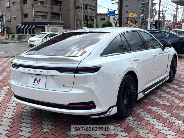 Toyota CROWN SEDAN 2025-12 6715919-17