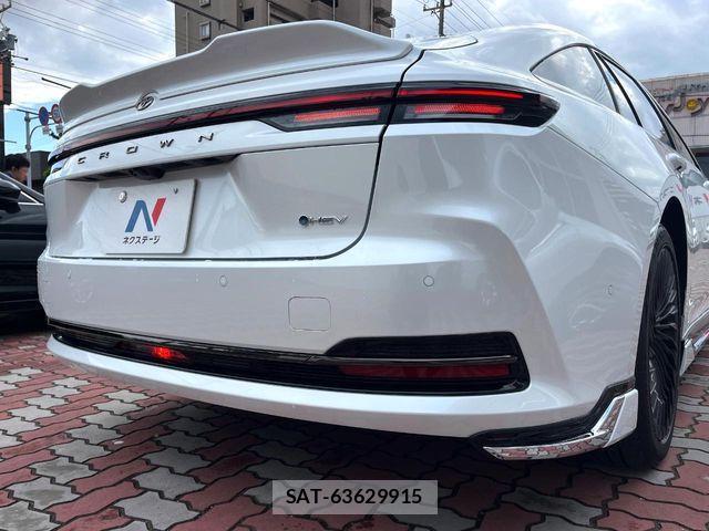 Toyota CROWN SEDAN 2025-12 6715919-4