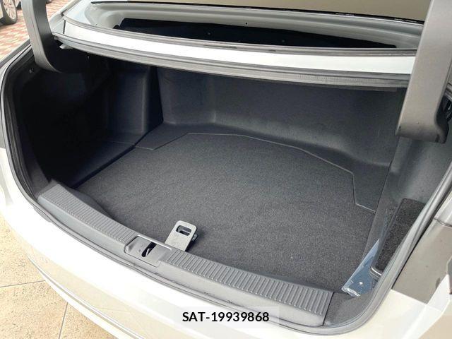 Toyota CROWN SEDAN 2024-11 6715920-10