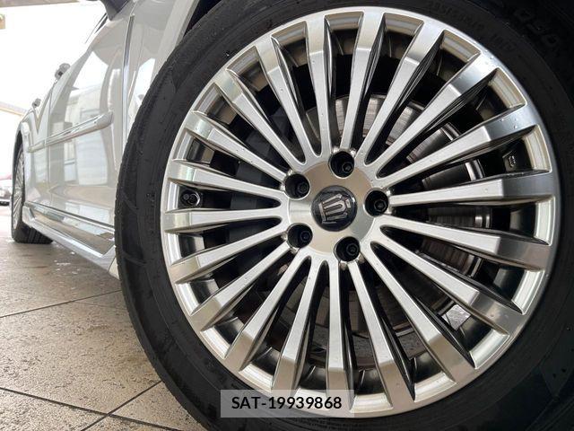 Toyota CROWN SEDAN 2024-11 6715920-11