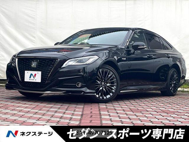 Toyota CROWN SEDAN 2020-02 6715932-0