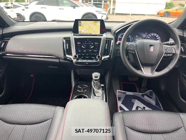 Toyota CROWN SEDAN 2020-02 6715932-1