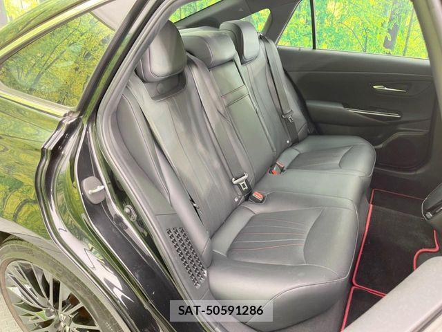 Toyota CROWN SEDAN 2019-12 6751127-8