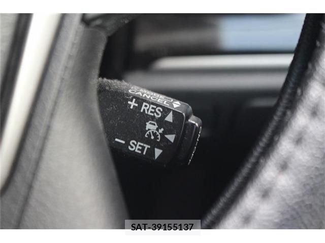 Toyota CROWN SEDAN 2016-04 6751139-4
