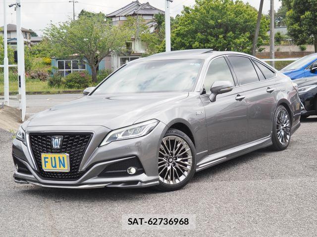 Toyota CROWN SEDAN 2022-03 6751126-0