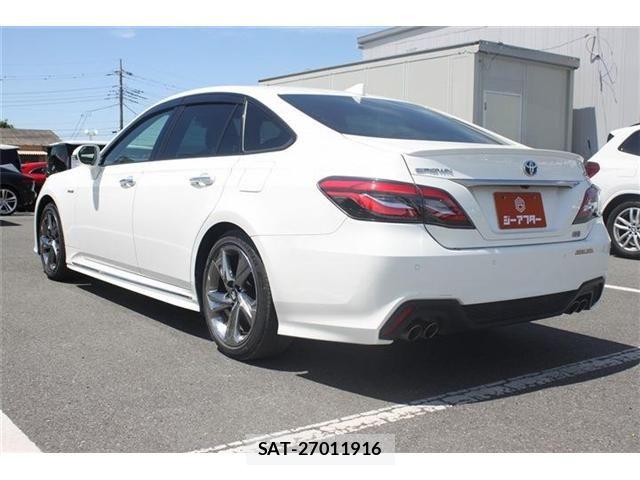 Toyota CROWN SEDAN 2018-10 6751136-22