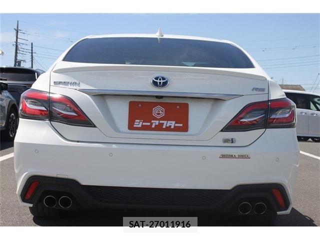 Toyota CROWN SEDAN 2018-10 6751136-8
