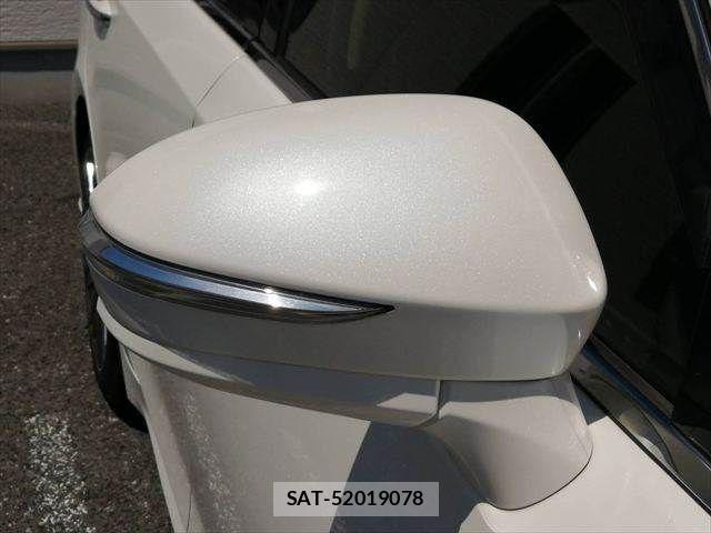 Toyota CROWN SEDAN 2015-11 6751138-26